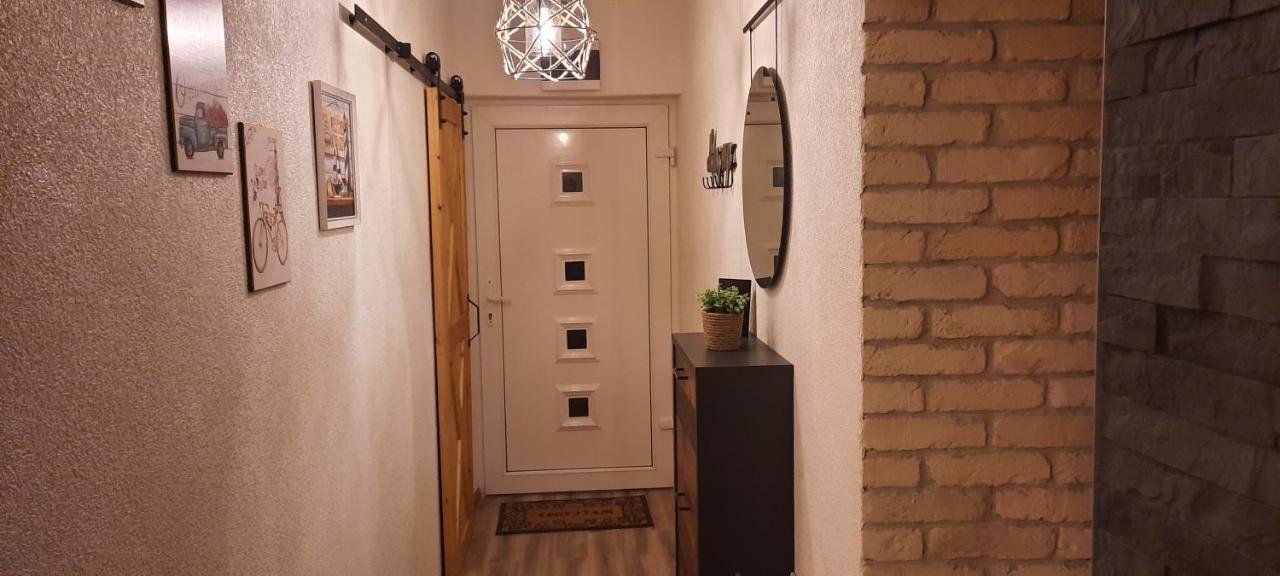Apartman Twins Self Check In & Self Check Out Otočac Exterior foto