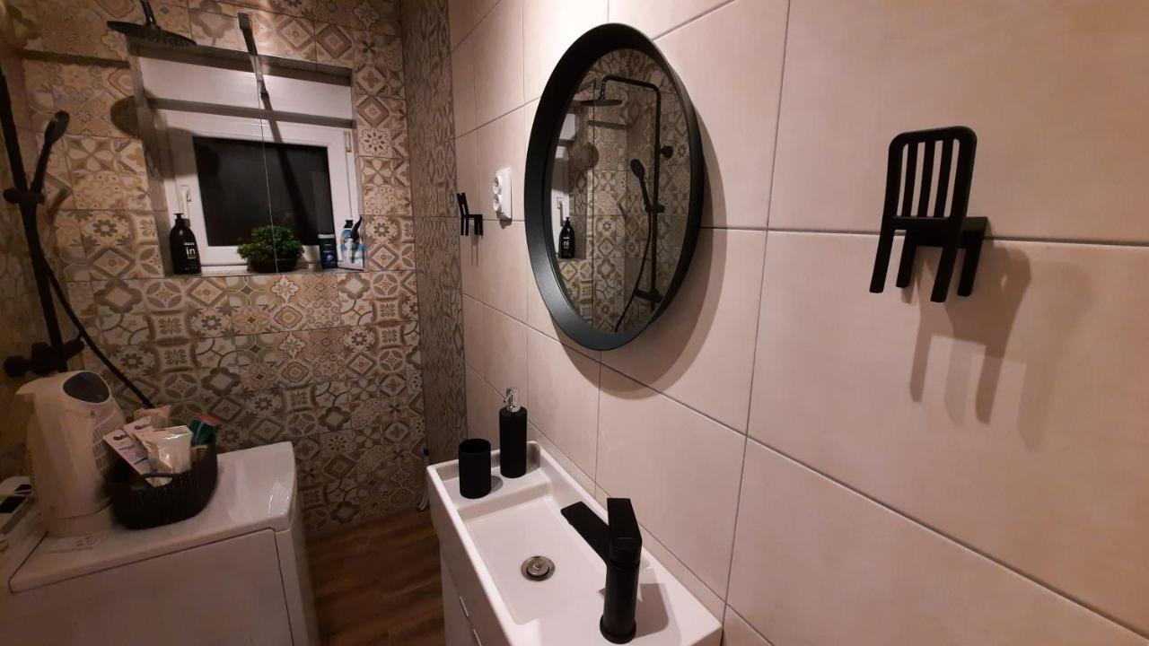 Apartman Twins Self Check In & Self Check Out Otočac Exterior foto